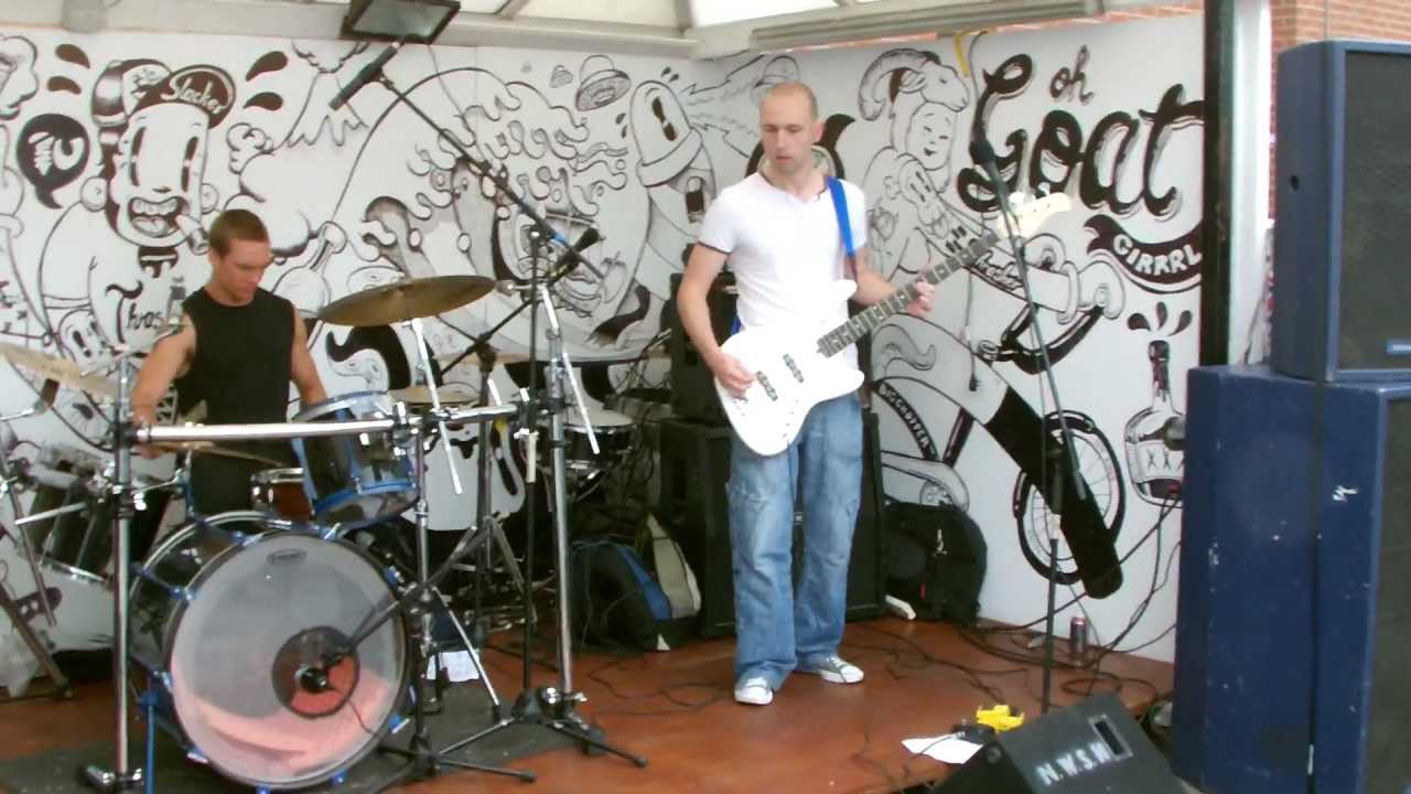 The Brogue Kicks - Wigan 3 piece band.