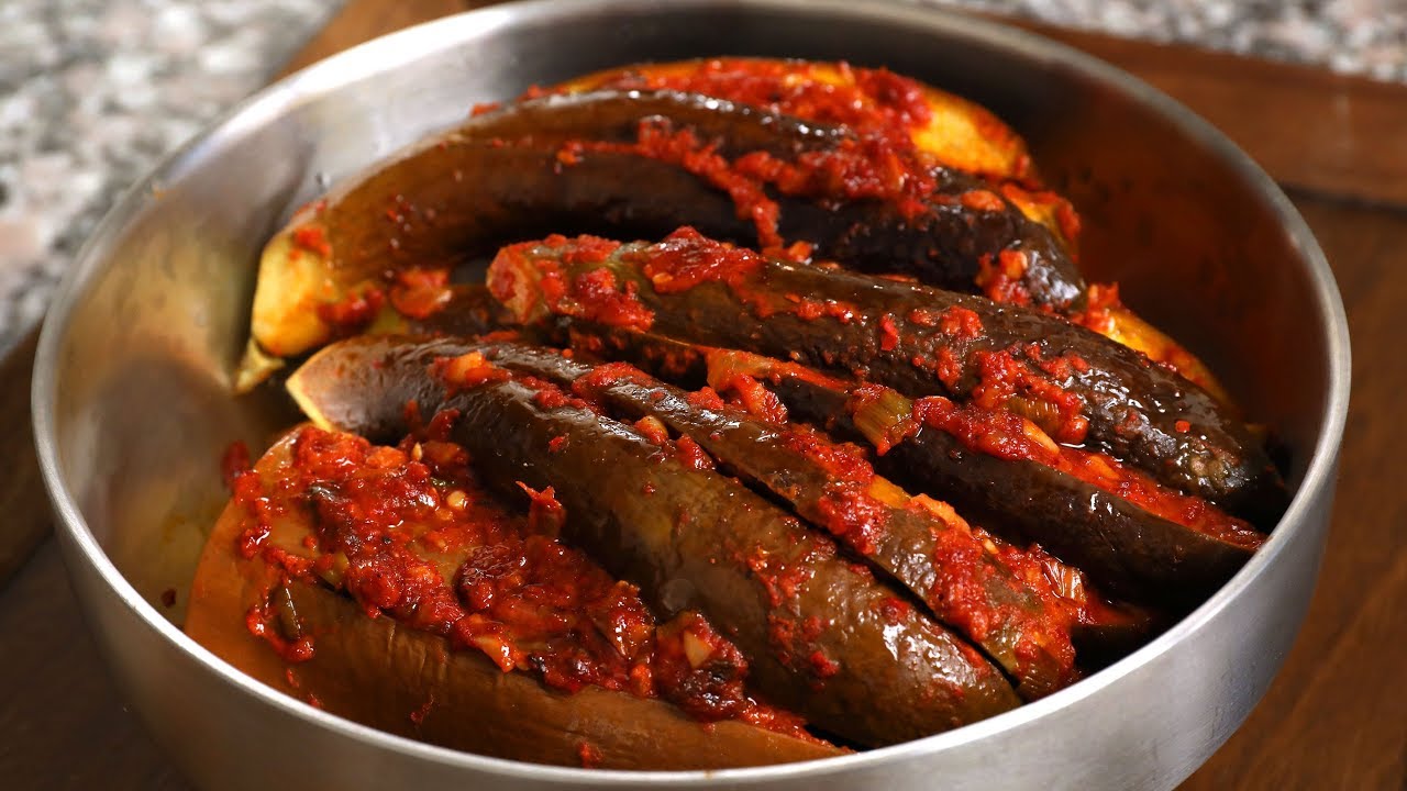 North Korean style spicy stuffed steamed eggplant (Gochujang gajijjim