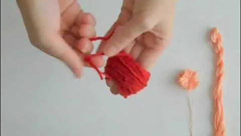 5 Minute DIY: Yarn Pom Poms