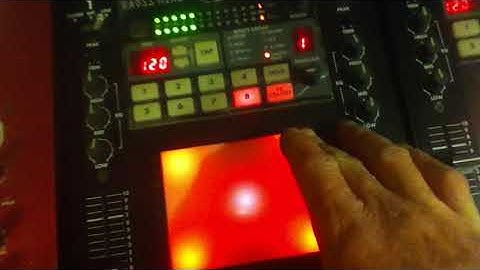 KORG CRAZY KAOSS MIXING #KORG #KM2 #MIX