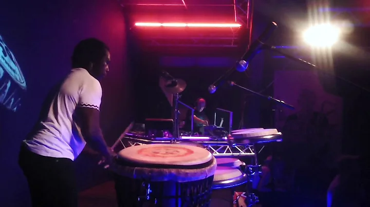 RAYMOND WALKER LIVE  PERCUSSION PERFORMANCE JAZZ P...