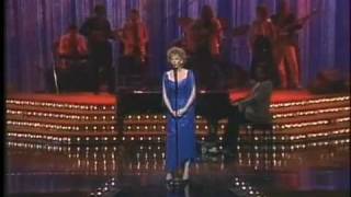 Reba McEntire-Whoever's In New England chords