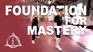 Jeet Kune Do Footwork | Tutorial