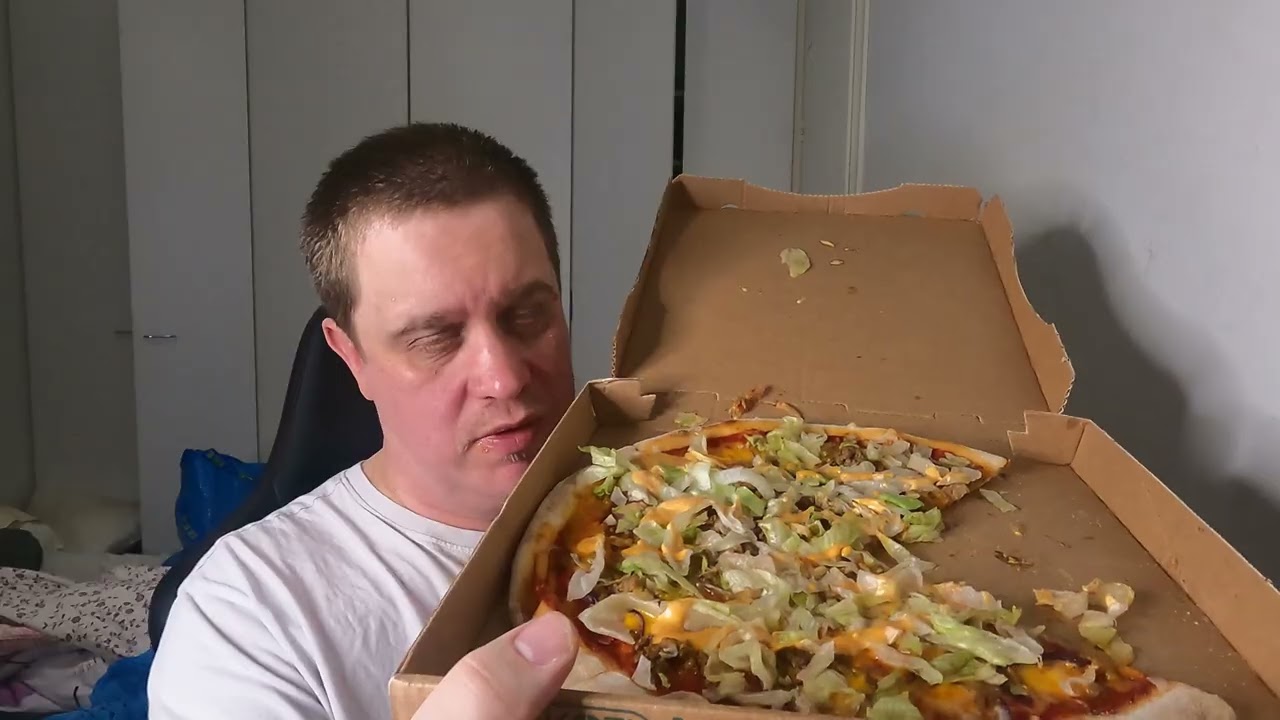 burger pizza #kotipizza