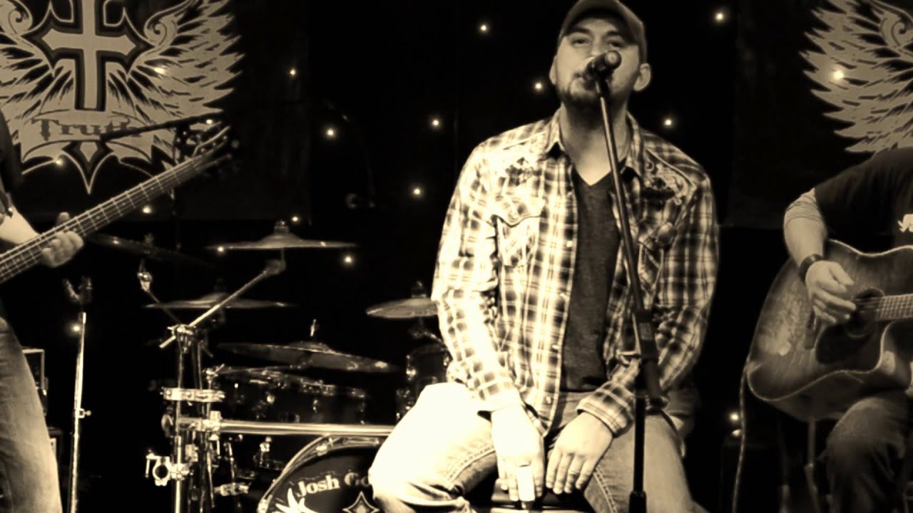 "Facebook Junkie" by Josh Goodlett Performed by Josh Goodlett Band Unplugged @ Baxters942