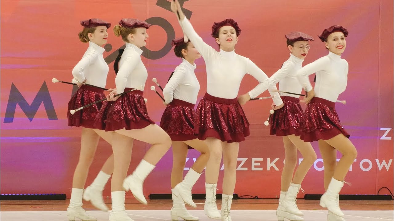 *FANTAZJA OGRODZIENIEC* -mini 2 Bat junior- Racibórz 2024 - Mażoretki