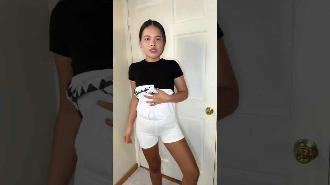 Only $16.99 for this stylish golf skirt 