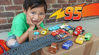 Looking For Disney Pixar Cars On The Rocky Road: Lightning McQueen, Tow Mater, Dinoco Cars