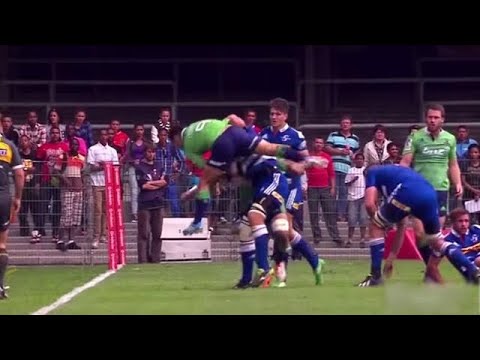 Duane Vermeulen shrugs off Aaron Smith.