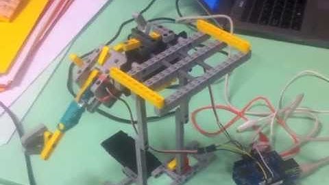 Kinect controlled Lego robot, Morse code glove and more @ConnectivityLab