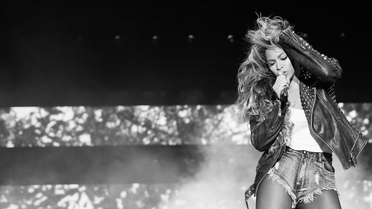 Beyoncé - Pretty Hurts (On the Run Tour) - YouTube