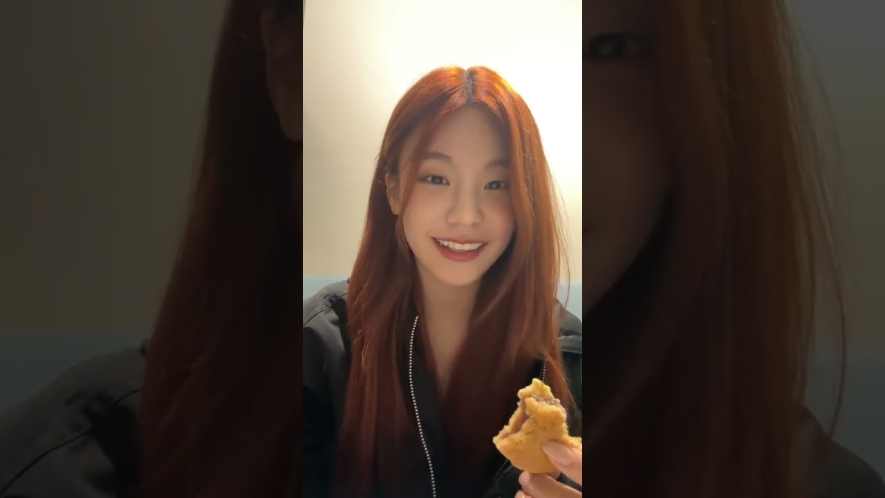 ITZY Yeji Instagram Live 231121