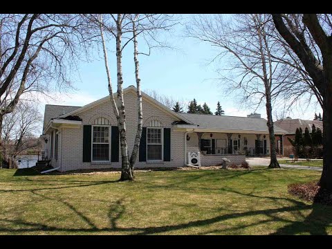 1805 Rainbow, De Pere, WI home video tour