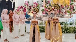 Lengser Papak Pangantin Adat Sunda Ananda Wulan Dan Fajrul