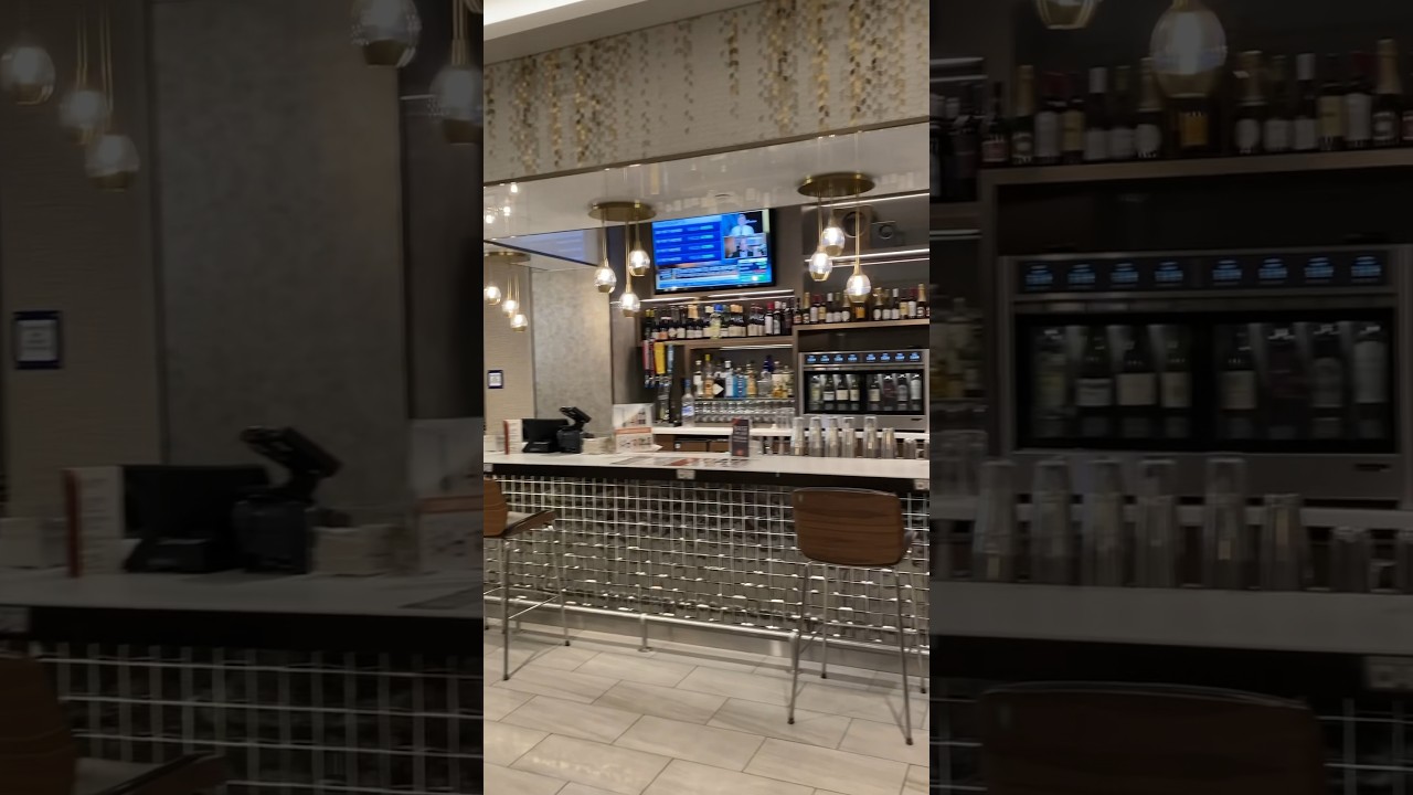 Detroit DTW Delta Sky Club - Gate A43