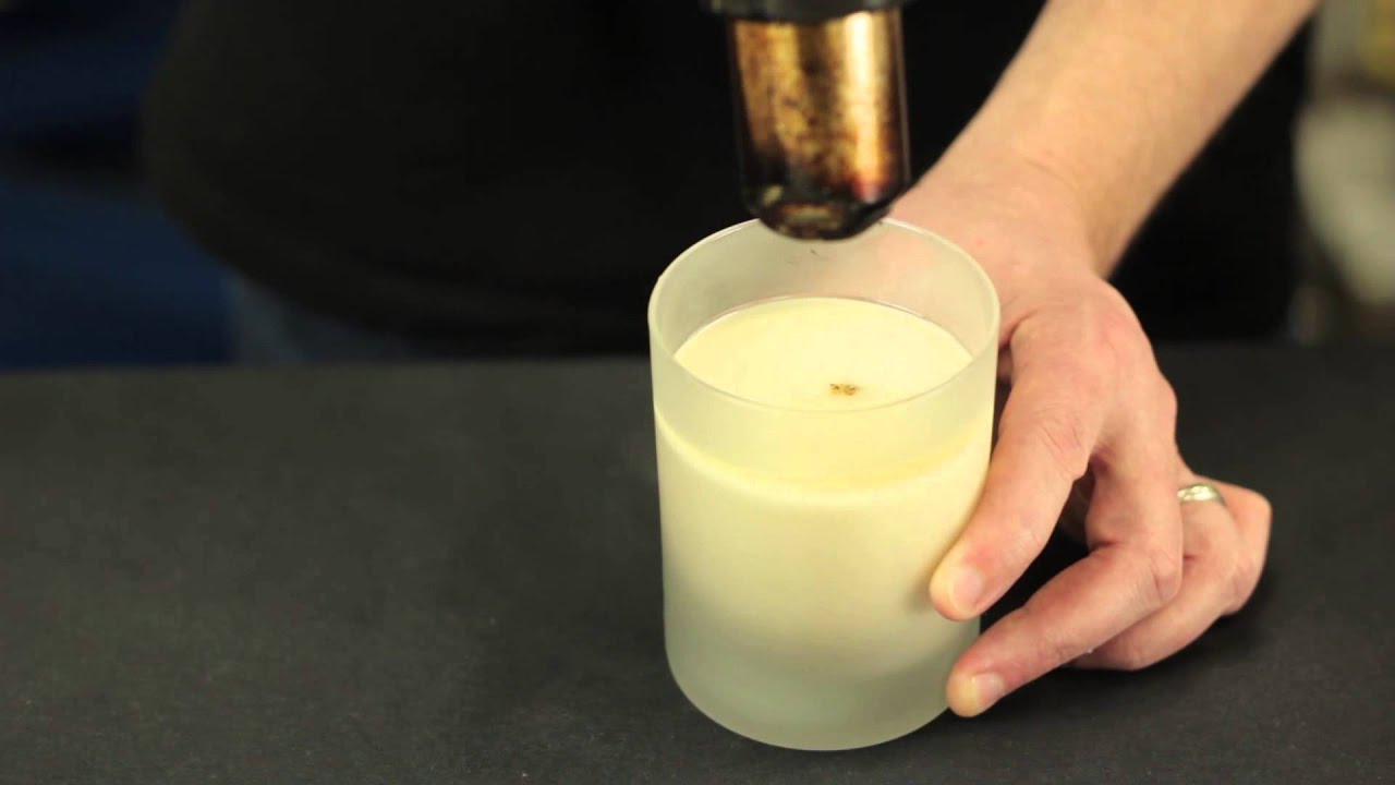 How To Fix A Lost Wick In A Candle : Basic Candle Making