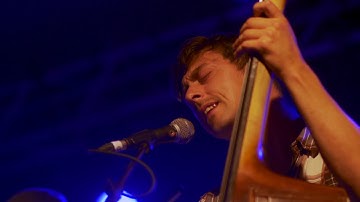 Liscannor Bay - The Fiddle Case with Luka Bloom