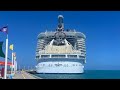 Oasis of the Seas Spends the Day in Coco Cay