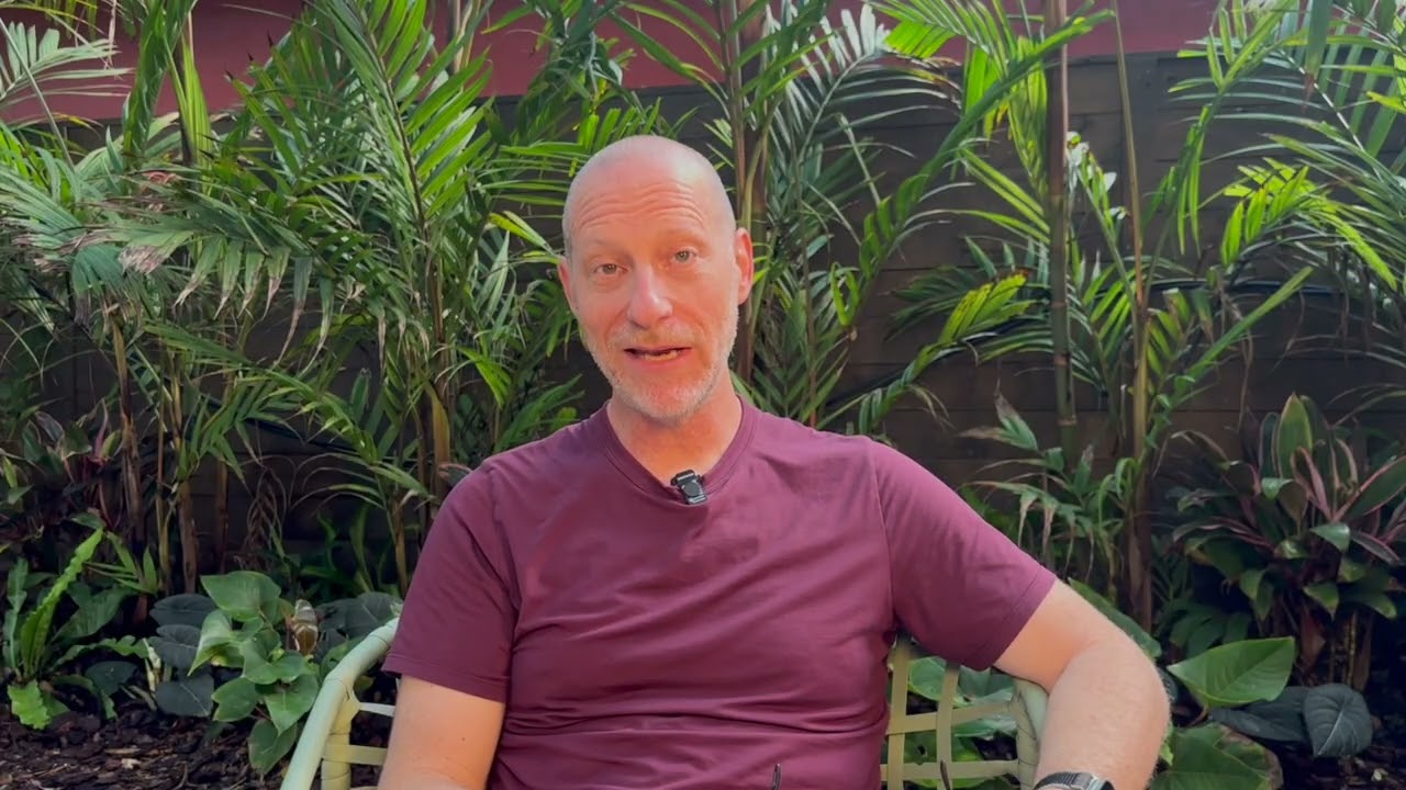 When Should You Place Weight on the Head During Headstand?