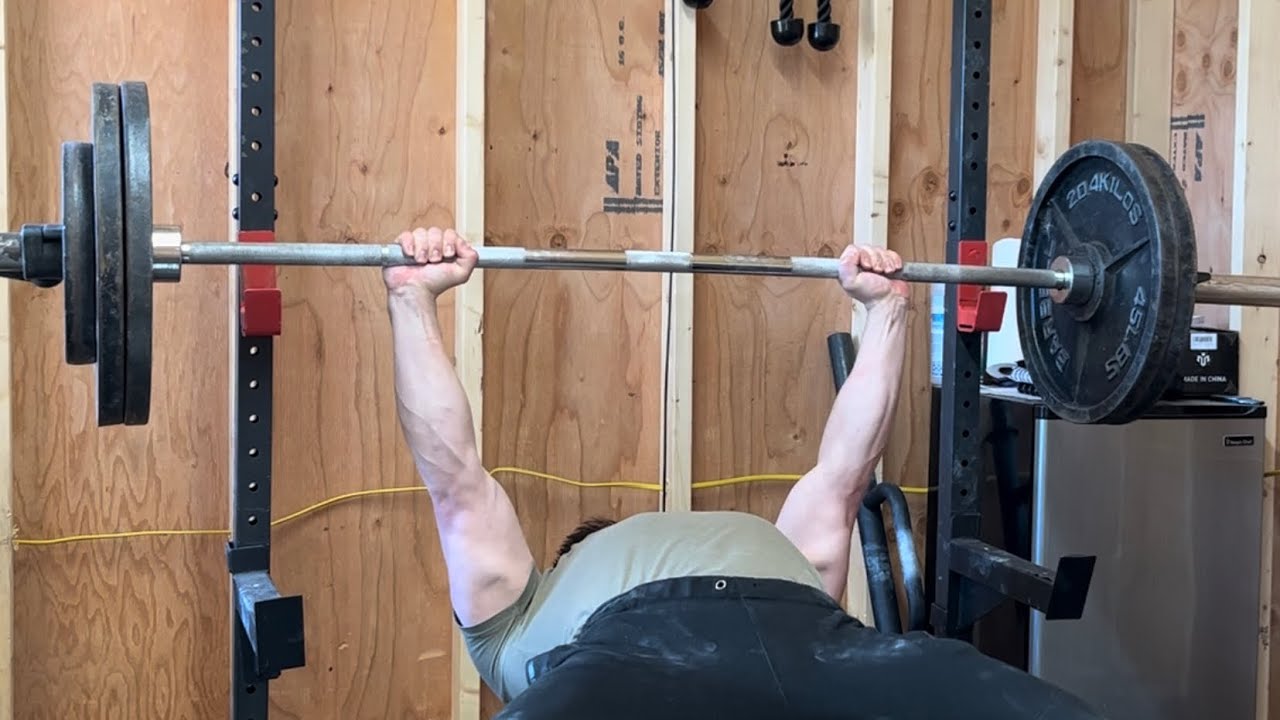 NATURAL BODYBUILDING BULK to 220lbs, day 214, chest day, bench press