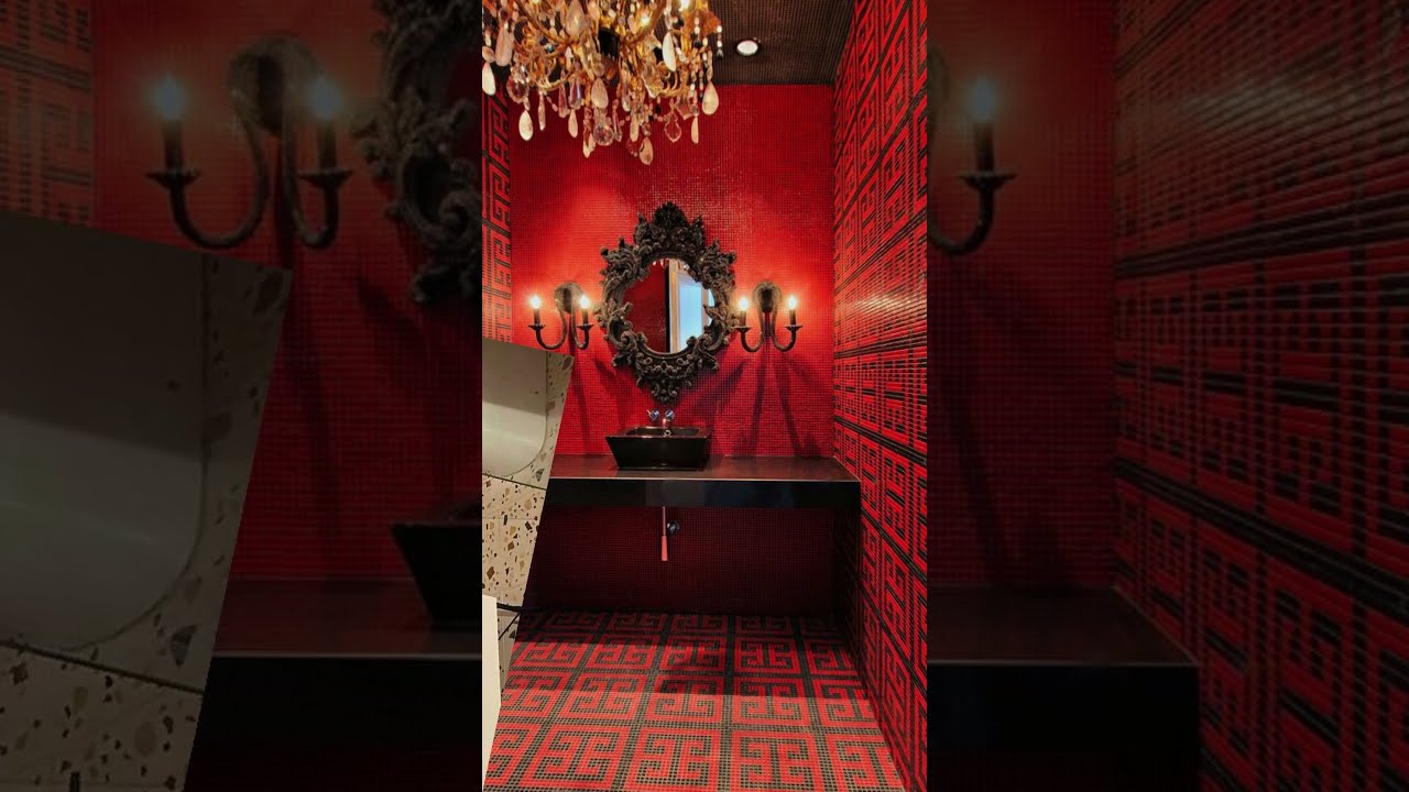 Quick Look: Bold Red Bathrooms 
