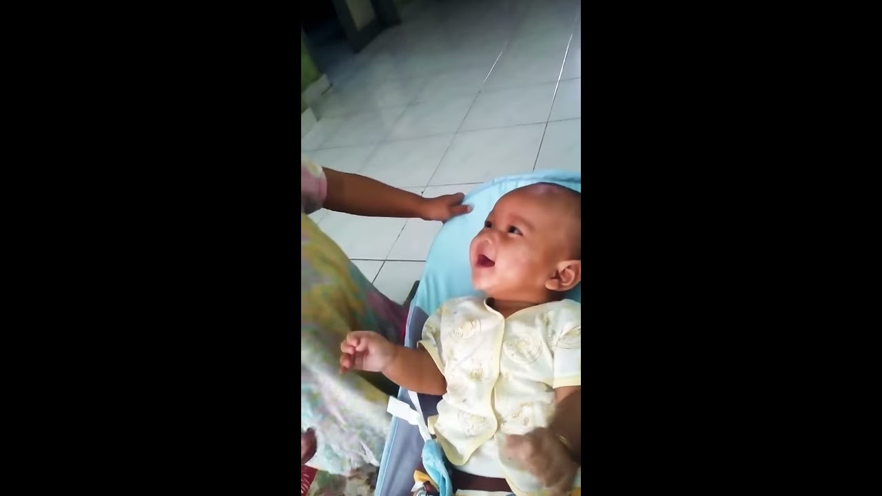  bayi  lucu ketawa gokil  YouTube