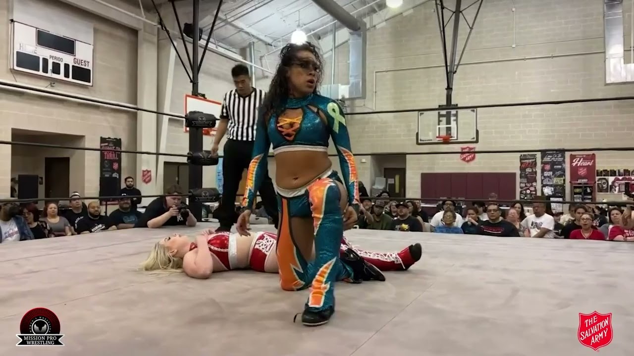 MATCH EXCLUSIVE: TIFFANY NIEVES VS. SHAY KARMICHAEL