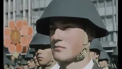 30 Jahre DDR - Ehrenparade der NVA (1979)