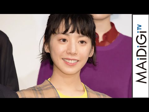 夏帆、チェックワンピでカジュアルに　メンズライクなサンダルで抜け感プラス