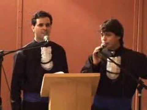 Murio Gun e João Carlos interpretam BIENAL (Zeca Baleiro)