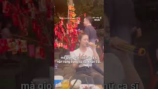 Dương Hoàng Yến mải hát quá bỏ quên cả mic #shorts