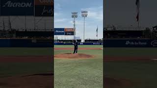 Nuestro Memo Celis lanzó la primera bola del primer juego de la Serie del Caribe 🔥⚾️ #Shorts