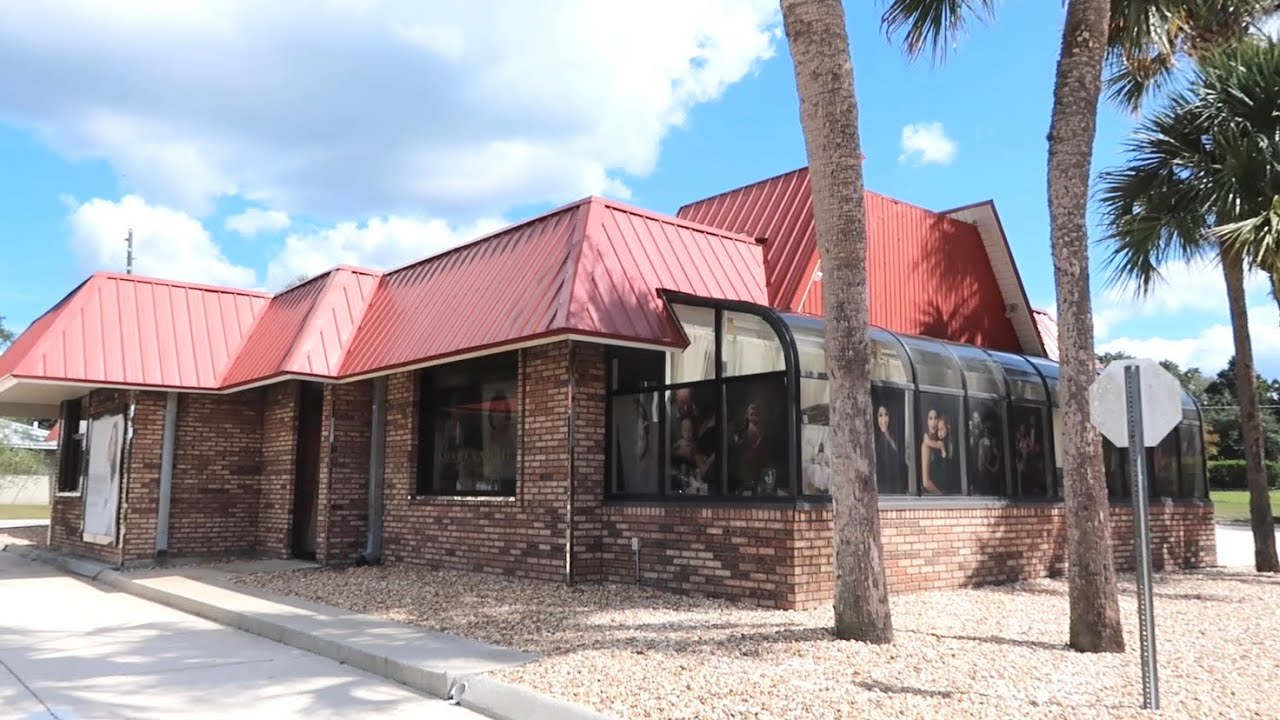 Finding Roadside Relics Traveling Florida Backroads - Oviedo Chickens / Bithlo & Geneva Small Towns