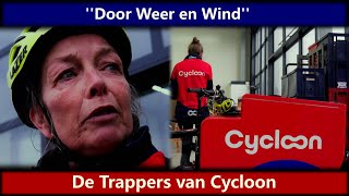 ''Fietskoerier Door Weer en Wind'' De Trappers van Cycloon