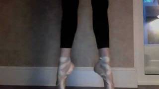 Ballet Echappe En Pointe