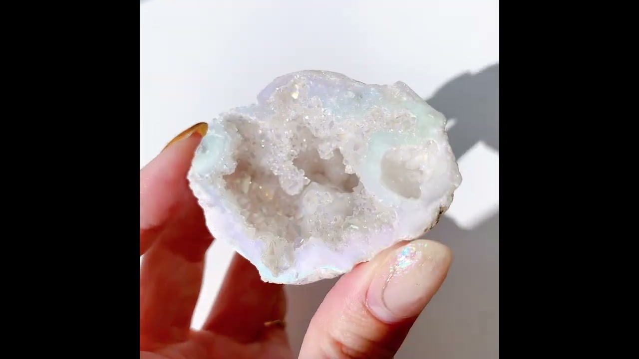オーロラアゲート ジオード | 原石 | Crystals by Purely