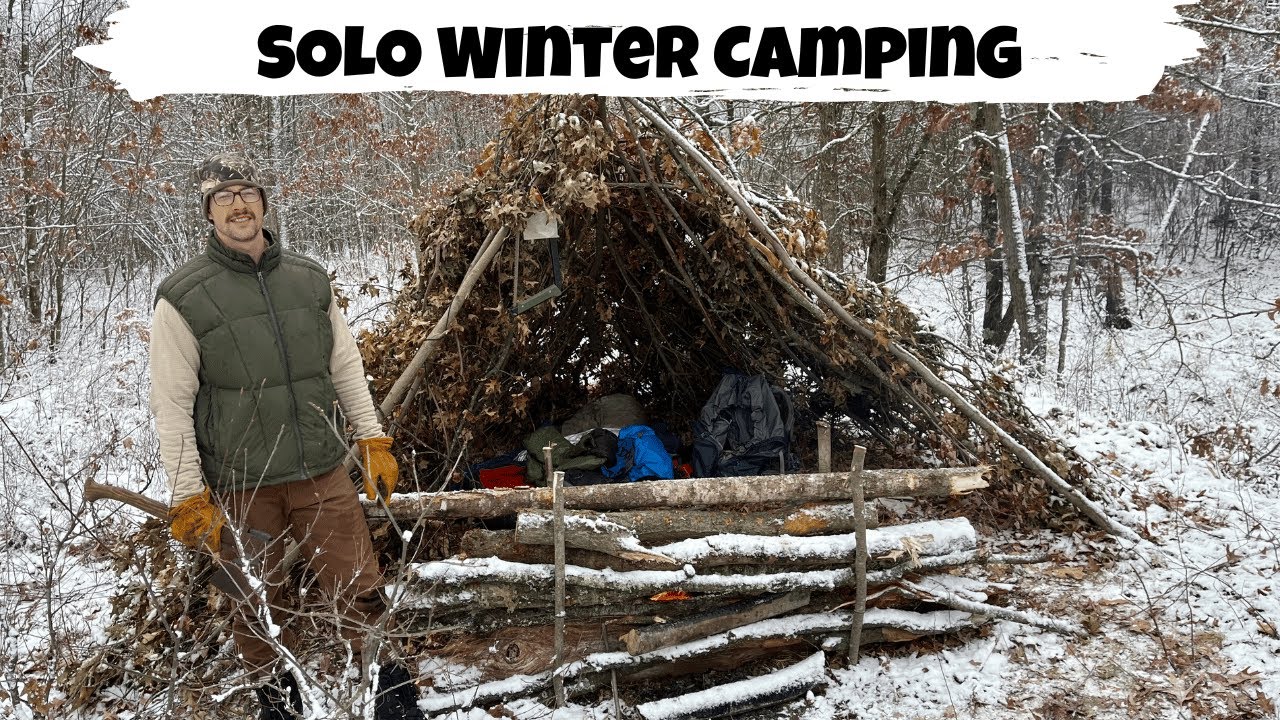 Solo Winter Camping Below Freezing, Shelter build, Bushcraft