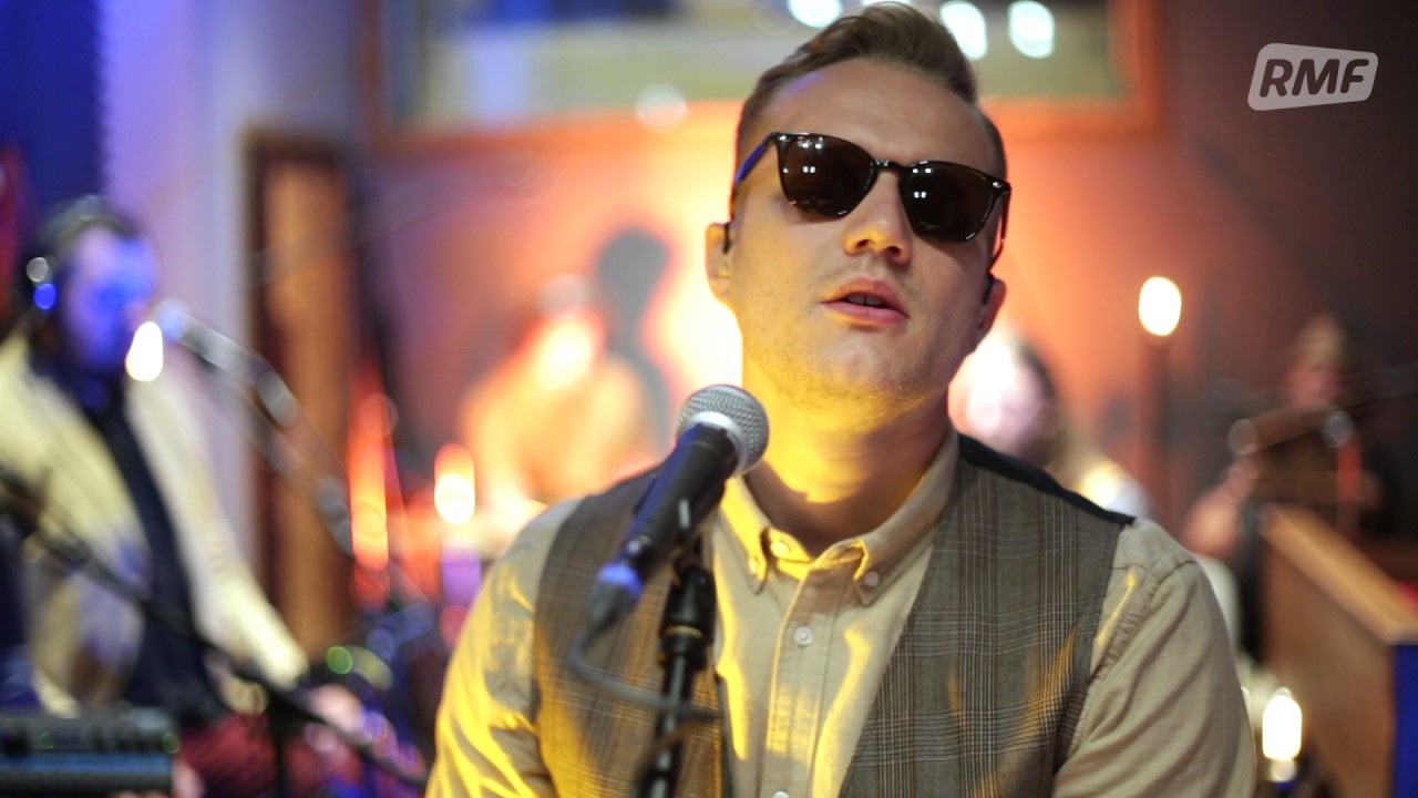 Mrozu - Szerokie Wody (Poplista Plus Live Sessions)