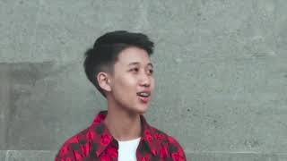Andibesset wow keren sukses terus 😀😁