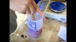 2 Mix resin with accelerator and pigment