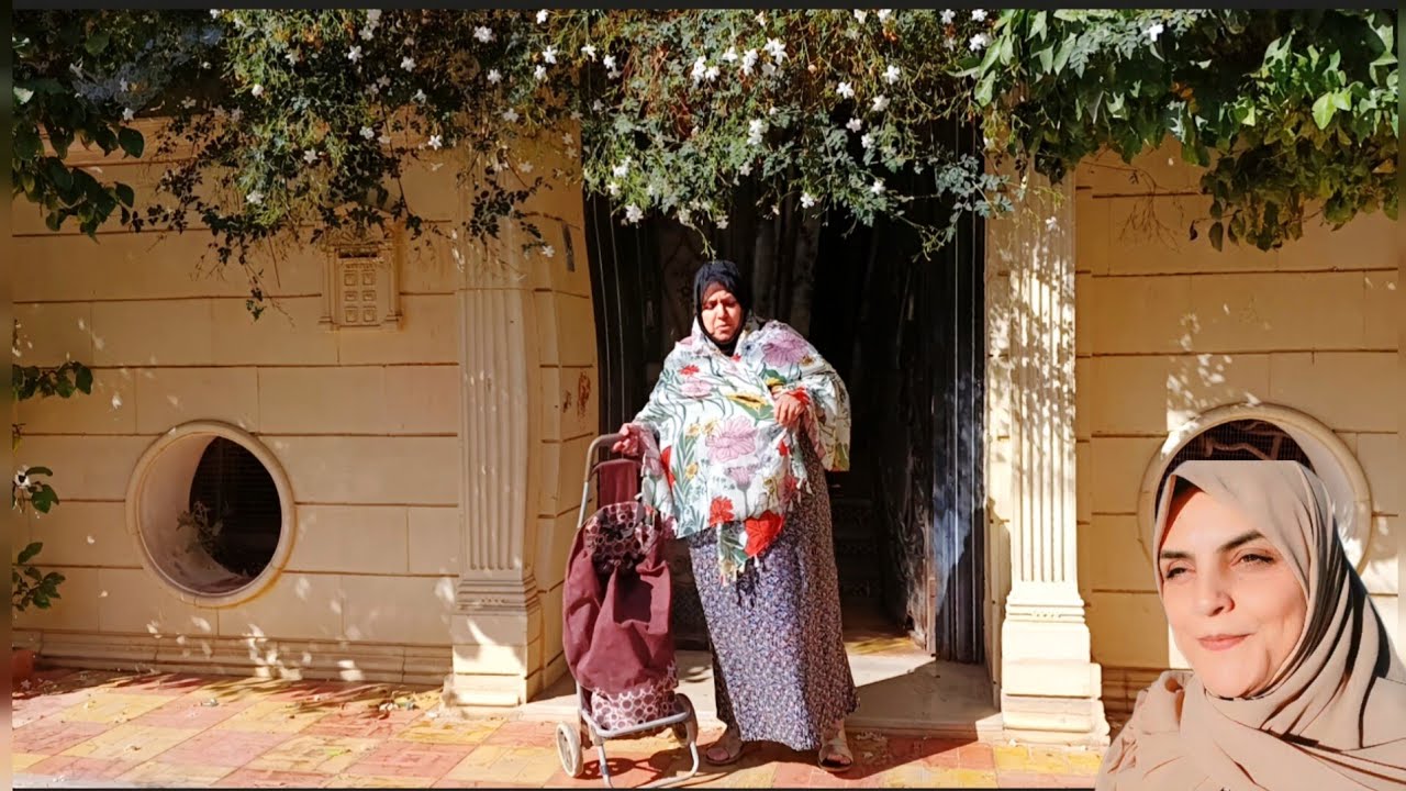 كلمتني تبكي 😭خرجت ساقيا أعلى من راسي 🏃🏼‍♀️ على خاطر أمي نشق لبرور دمعتها عزيزة و غالية