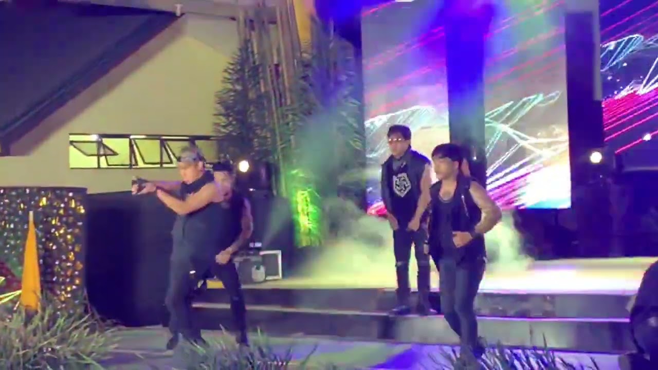 Smash Collection Dancers @ Binibini At Ginoong Mamatid