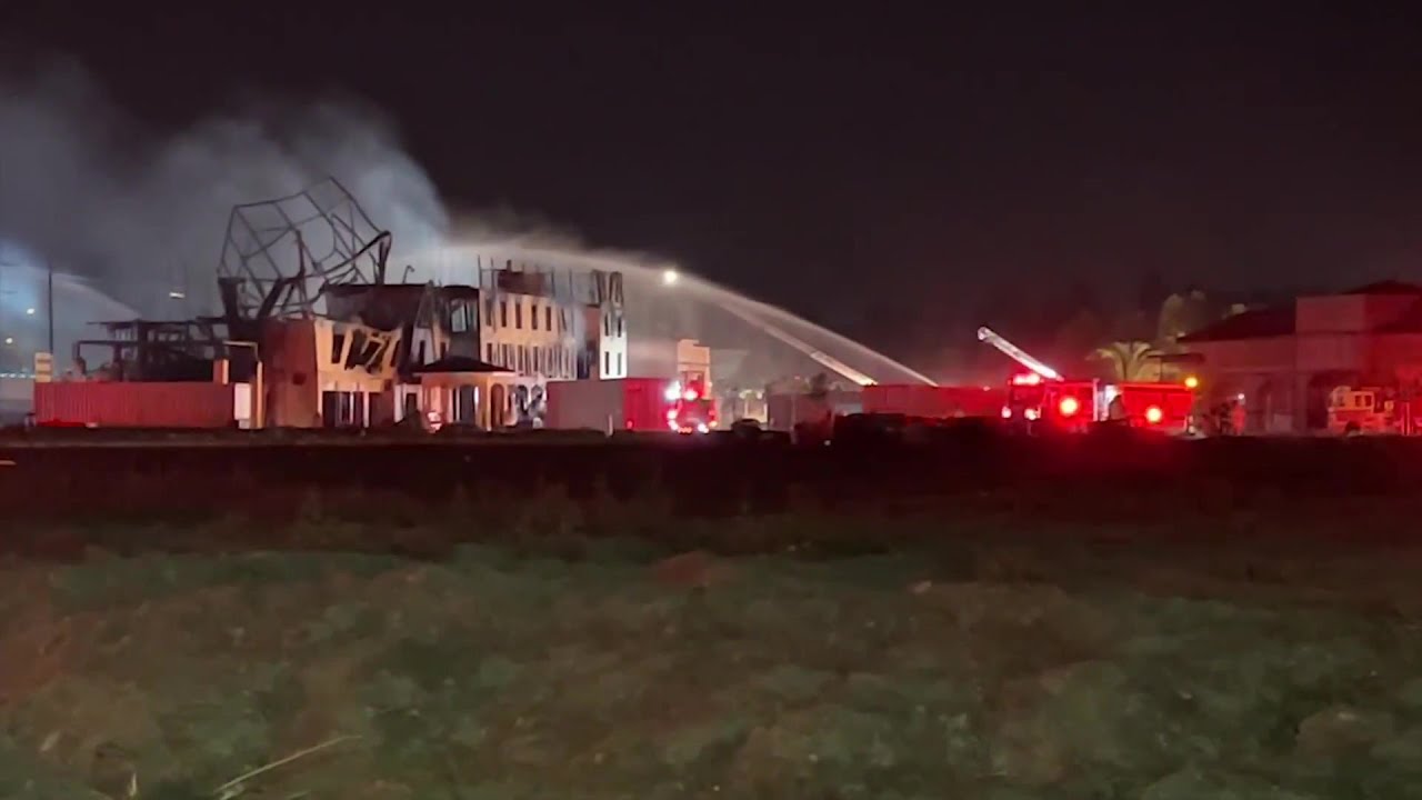 Camarillo construction site burns near freeway