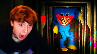 THIS TOY IS CHASING ME AND IM GONNA DIE ( Poppy Playtime )
