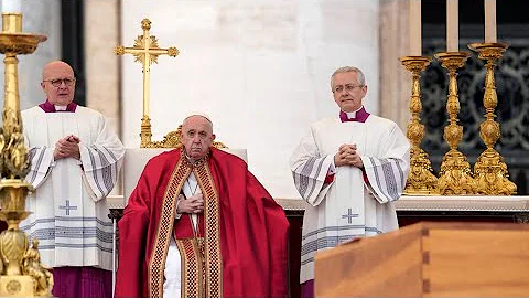 Thousands mourn Benedict XVI at funeral celebrated by pope Francis