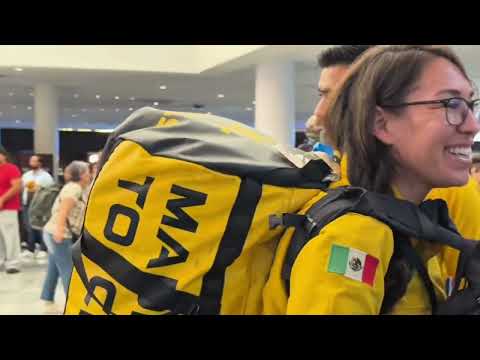Welcoming the heroes from Jalisco who supported Canada during its wildfire emergency.