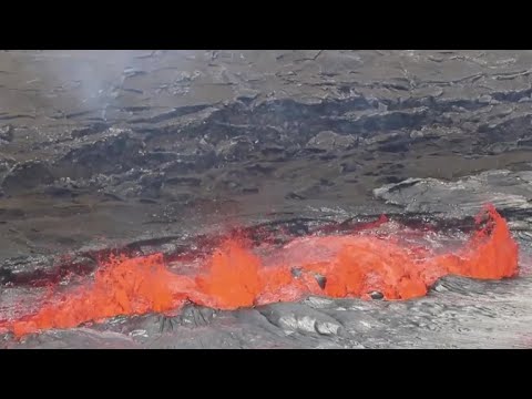 Kilauea Volcano Eruption: Mandatory Evacuations As Lava Spews 1