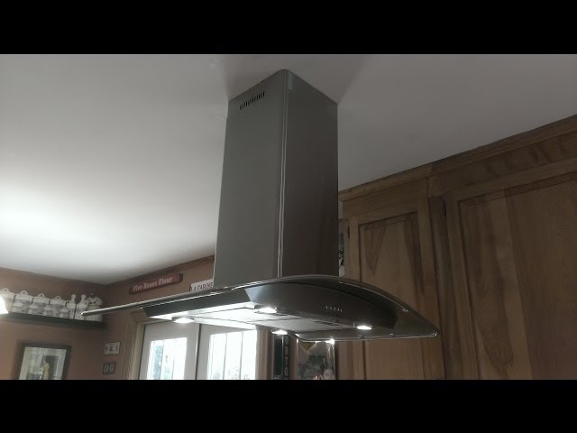 Cómo instalar el extractor de techo  Consigue una cocina discreta y sin  humos 