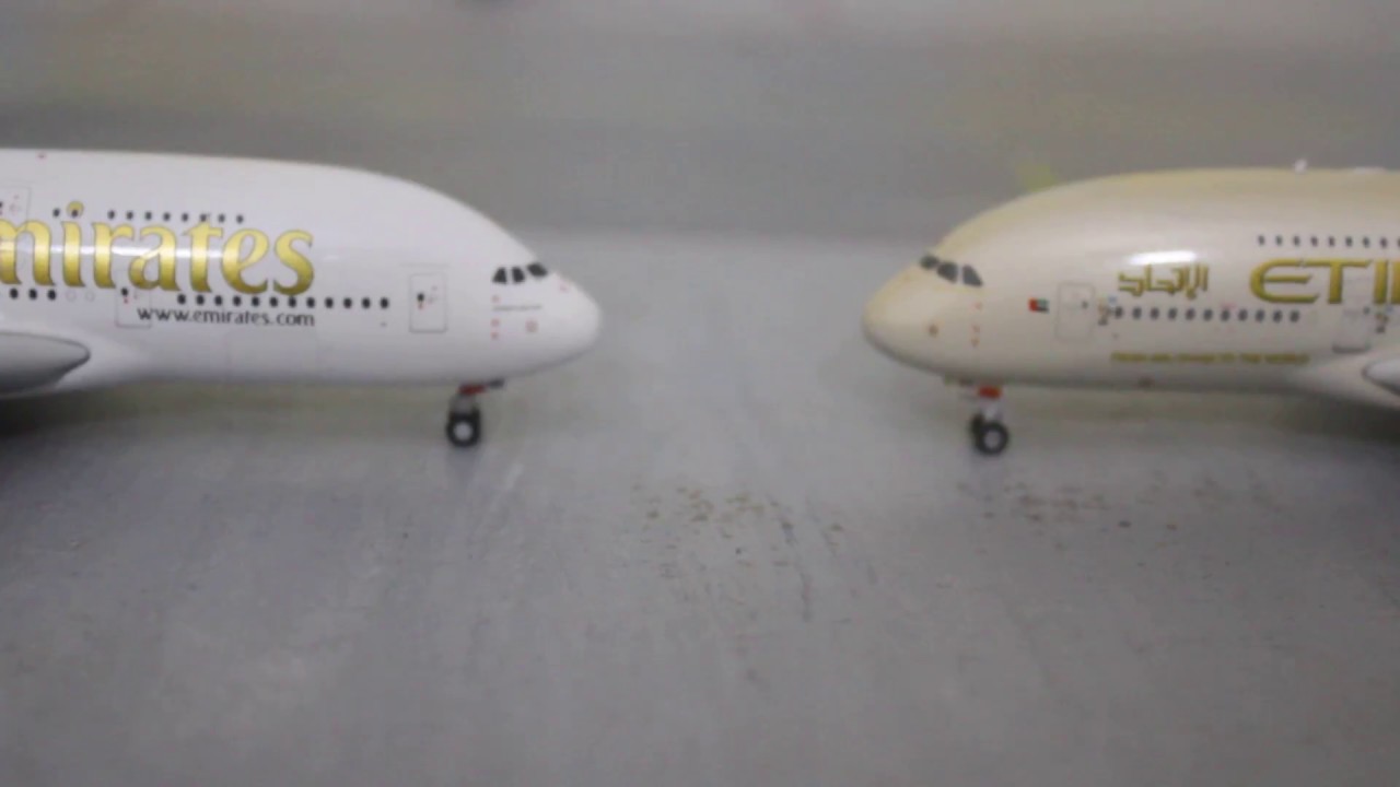 gemini-jets-vs-phoenix-who-makes-the-better-a380-youtube