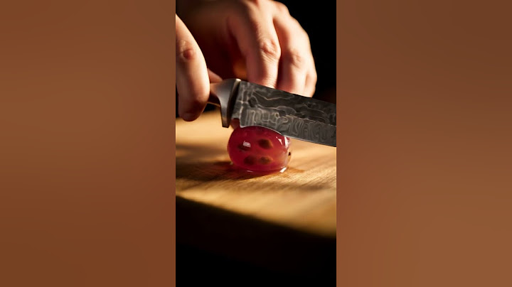Satisfying Macro Grape Slice: Razor-Sharp Precision #ASMR #Macro #Slicing